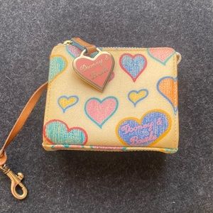 Vintage Dooney & Bourke mini wallet. Hearts.